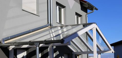 Công ty TNHH Kiến Trúc Xây Dựng Lê Nguyệt, Trần nhôm
