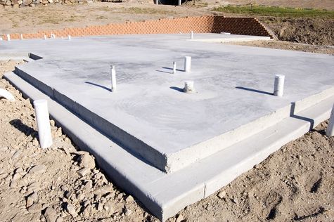 CÔNG TY CP TẬP ĐOÀN HB KINH BẮC, Đào móng nhà
