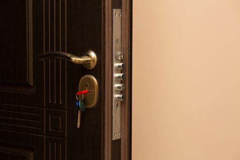 XƯỞNG CƠ KHÍ QUẢNG CƯỜNG, Cổng từ an ninh
