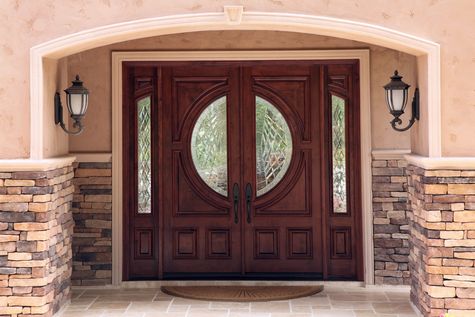 CÔNG TY TNHH XÂY DỰNG KIẾN TẠO 89, Cửa gỗ