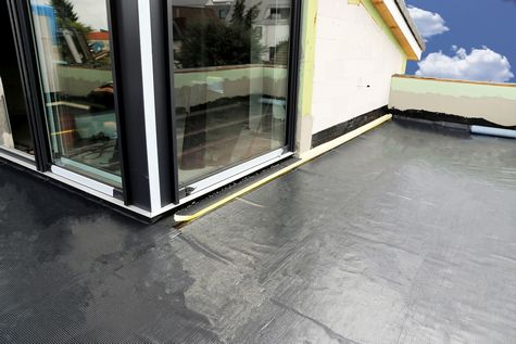 Công ty TNHH Đầu tư và Xây dựng CHÍN HÙNG, Cải tạo ban công, sân thượng