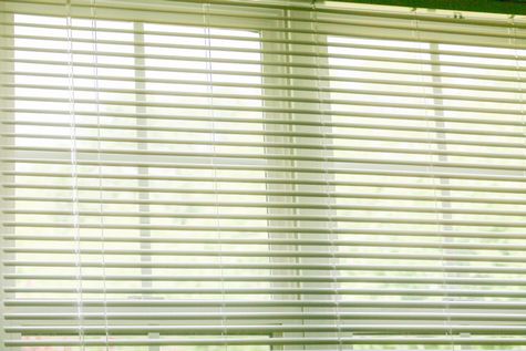 CÔNG TY TNHH TVDV THIẾT KẾ XÂY DỰNG GIA PHÚ, Sửa cửa cuốn