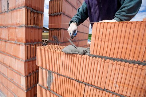 CÔNG TY TNHH THIẾT KẾ ĐẦU TƯ XÂY DỰNG MINH TRÍ, Lát gạch