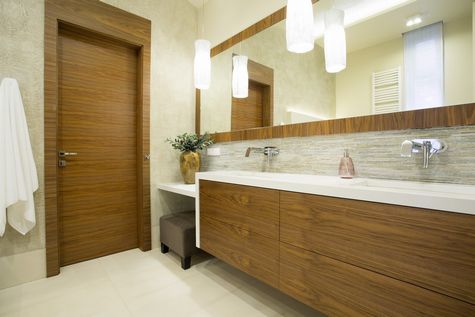 Công Ty TNHH HTV Minh Tâm, Cửa phòng ngủ