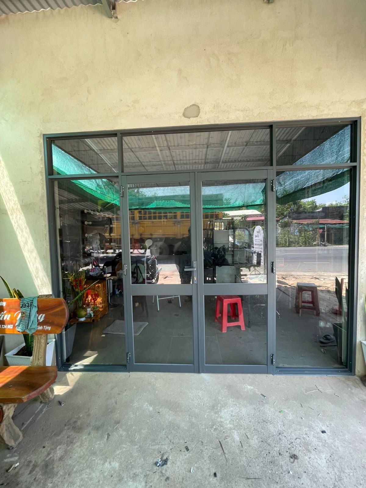 Cửa nhôm kính 