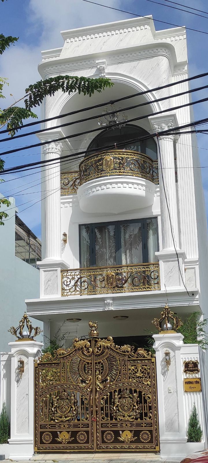 Hoàn thiện sơn nhà 