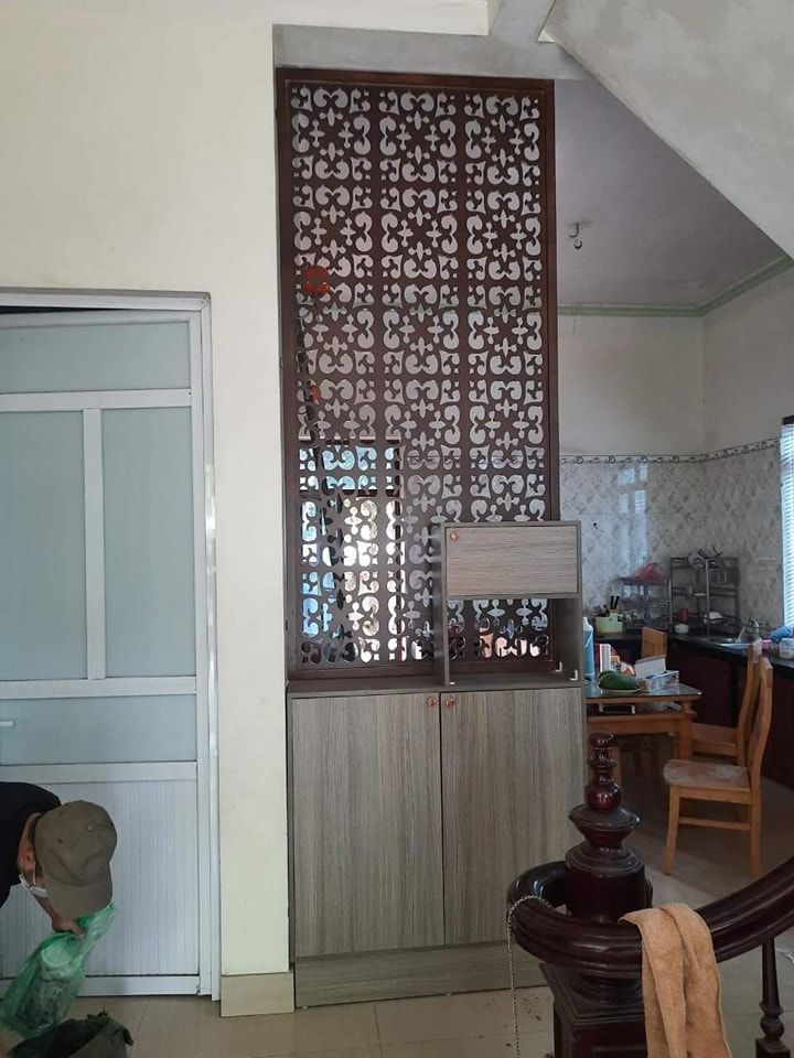 Thi công vách ngăn phòng khách 