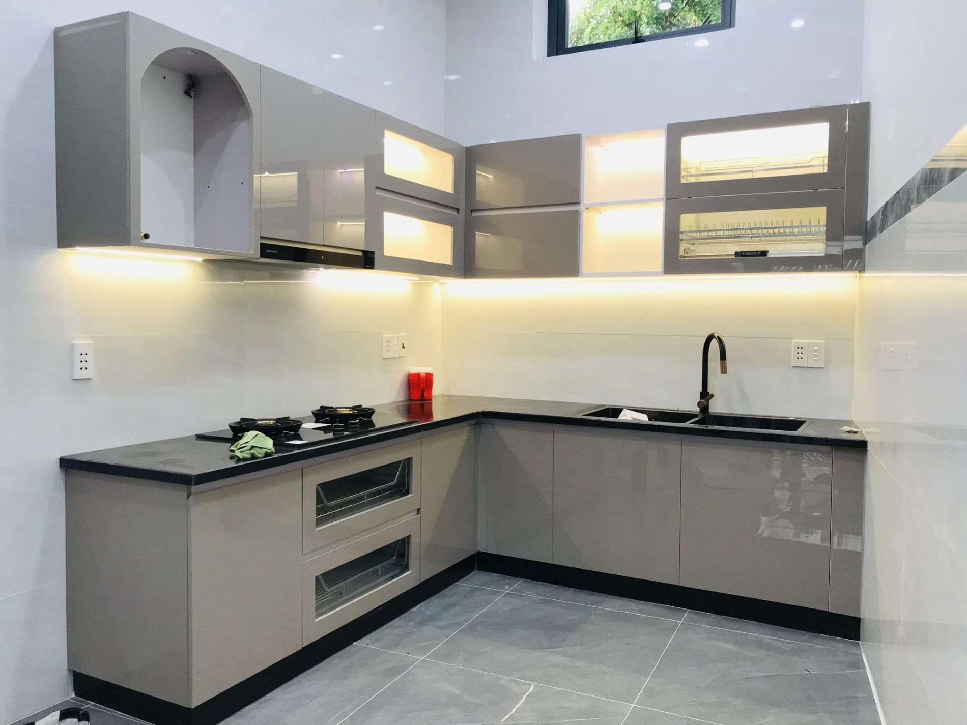 Thiết kế tủ bếp 