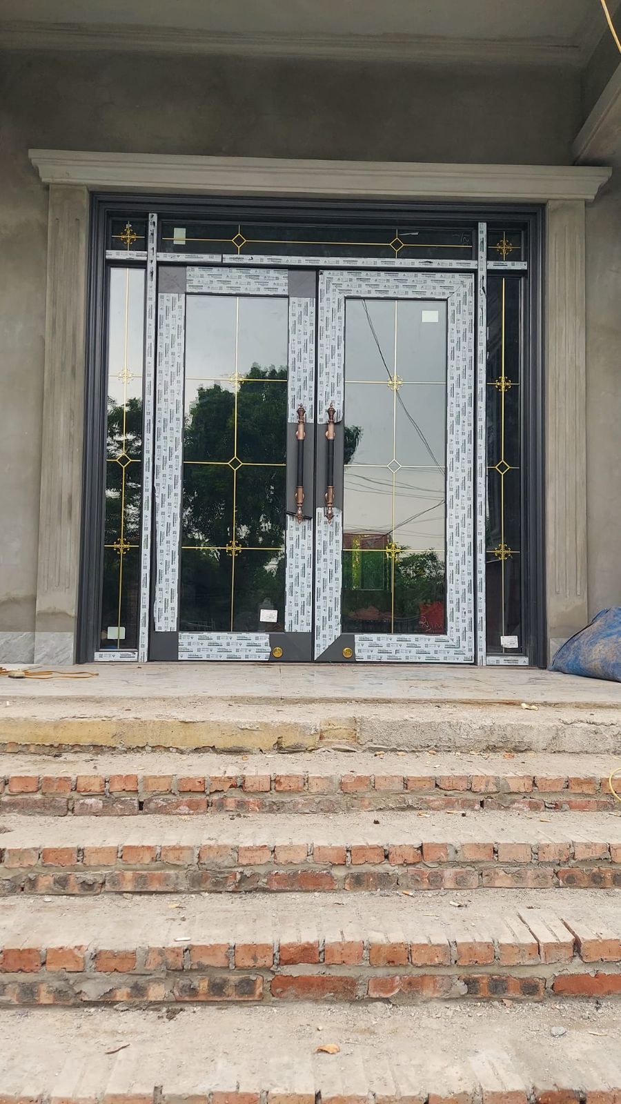 Cửa nhôm xingaf 