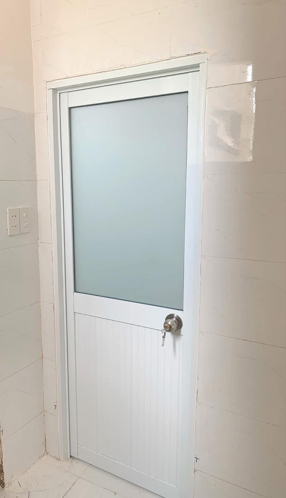 Lắp đặt cửa nhôm kính