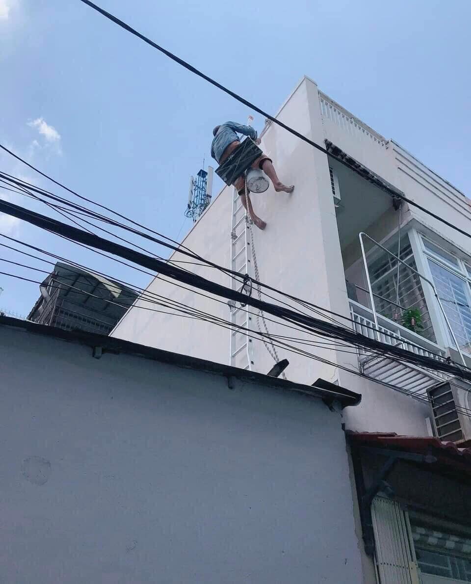 Đội thợ thi công chống thấm 
