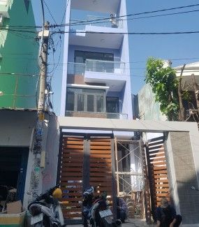 Lắp nhôm kính 