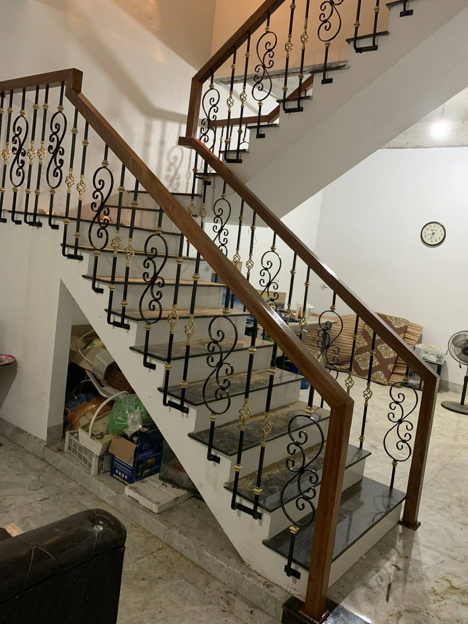 Cầu thang sắt mỹ thuật