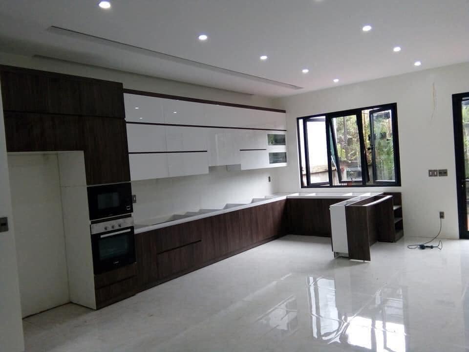 Thi công tủ bếp hiện đại