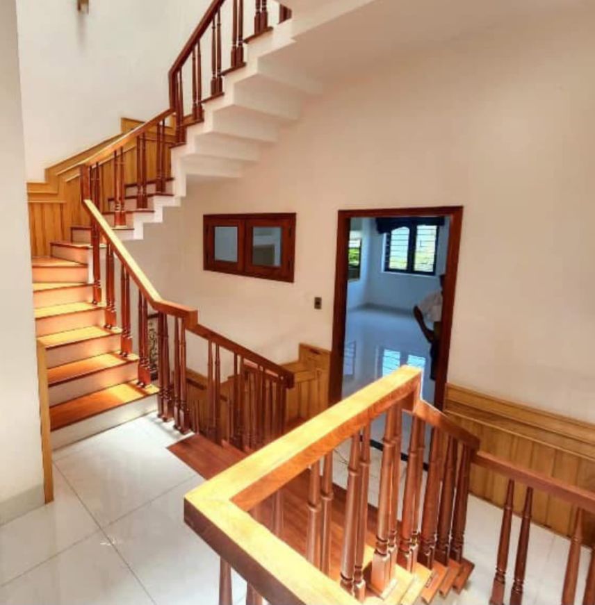 Thiết kế thi công cầu thang gỗ 