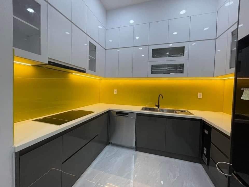 Tủ bếp hiện đại 