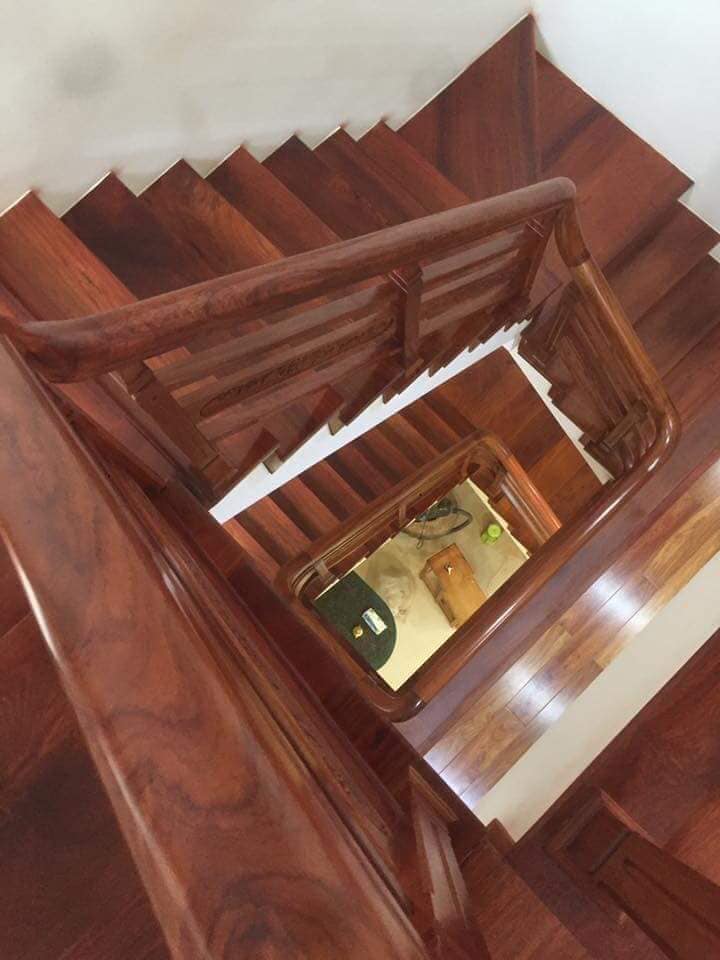 Thi công cầu thang gỗ 