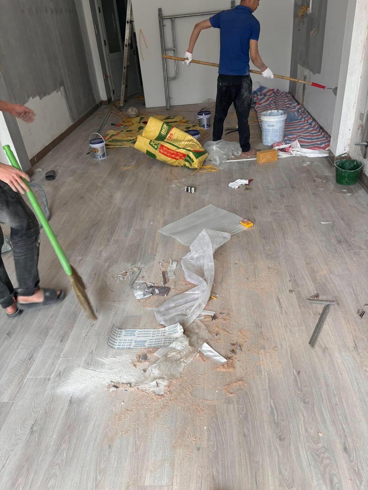 Thi công sửa nhà trọn gói 