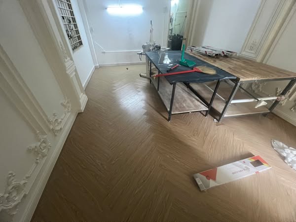 Sàn nhựa dán keo