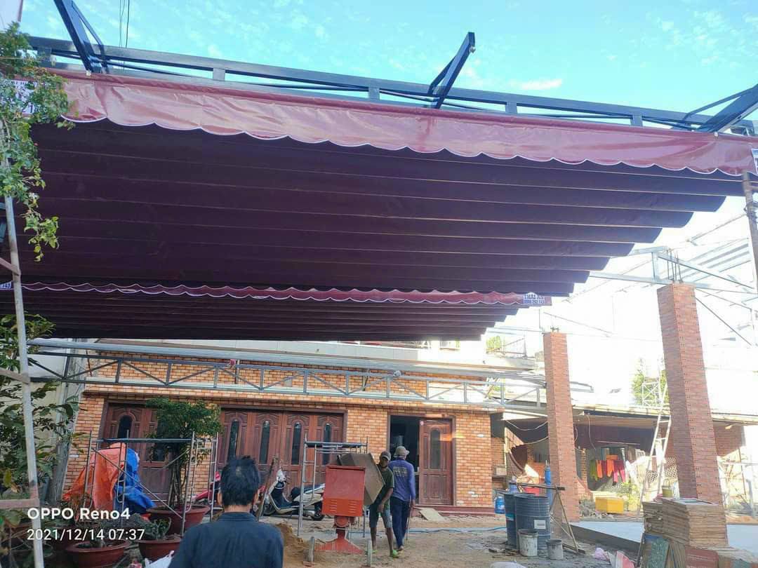 Thi công lắp mái xếp 