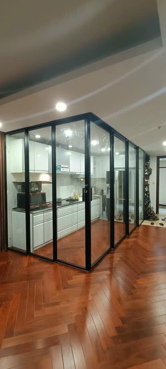 Lắp đặt cửa kính 