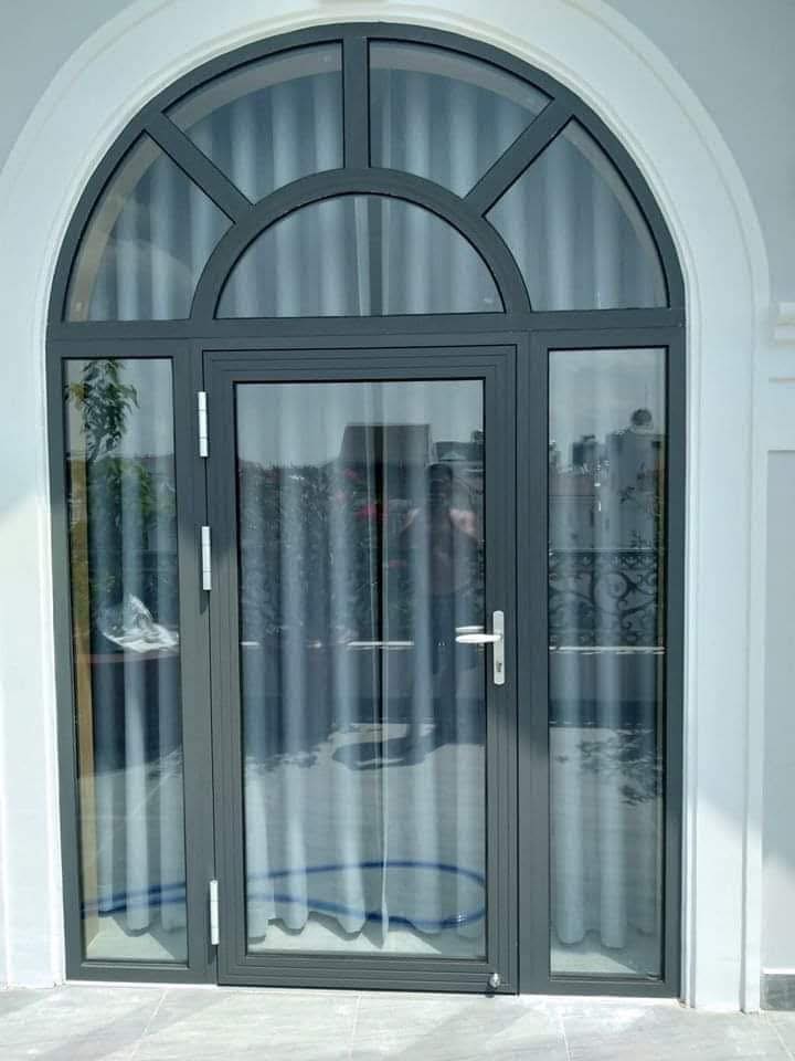 Thi công lắp đặt cửa nhôm xingfa 