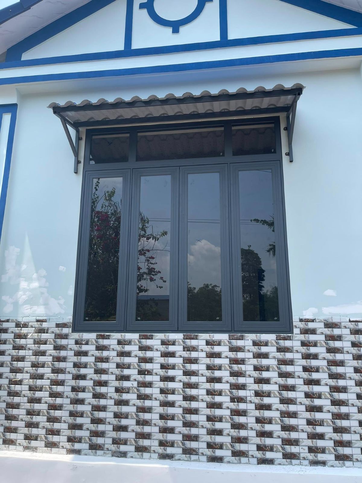 Cửa sổ nhôm xingfa 