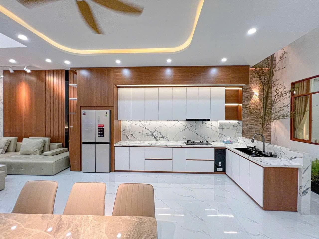 Thiết kế thi công căn bếp hiện đại