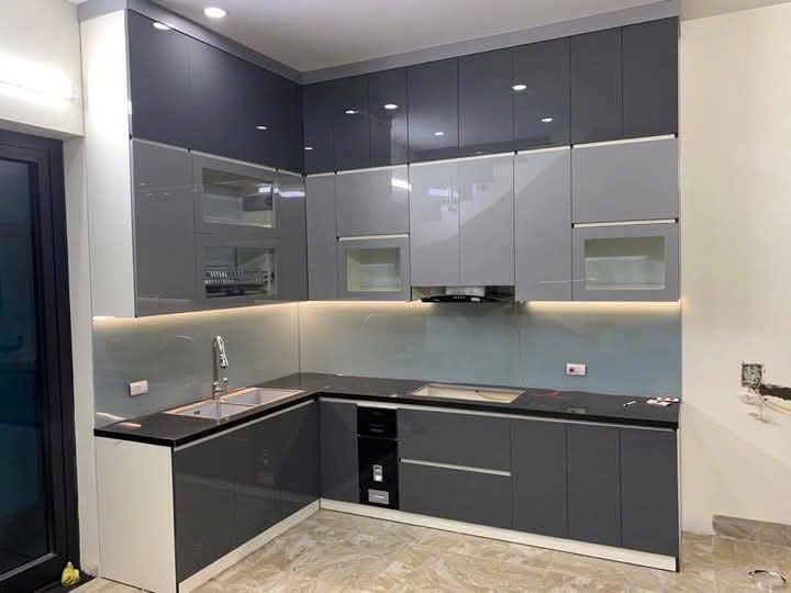 Thi công hoàn thiện tủ bếp