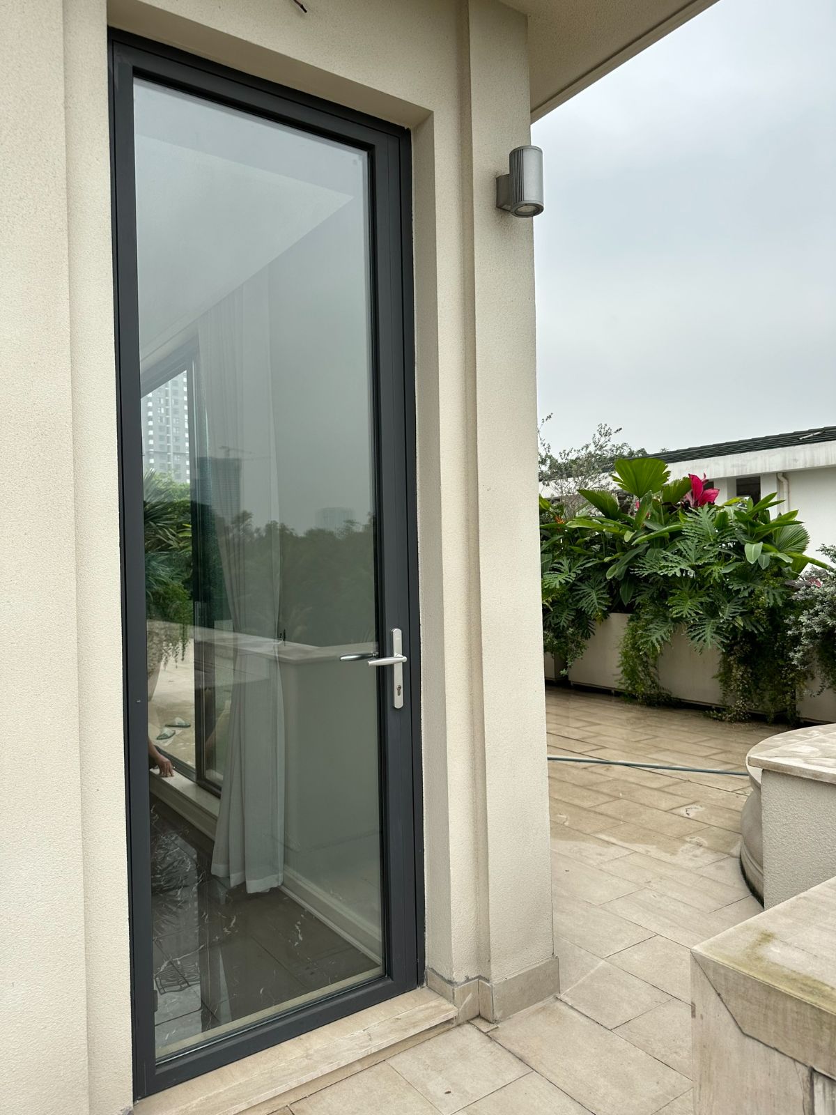 Thi công cửa nhôm kính 