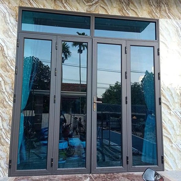 Lắp cửa nhôm kính 