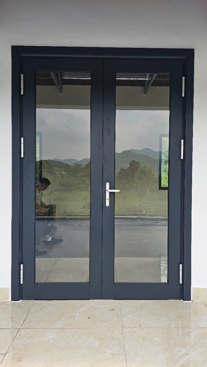 Thi công lắp cửa nhôm kính