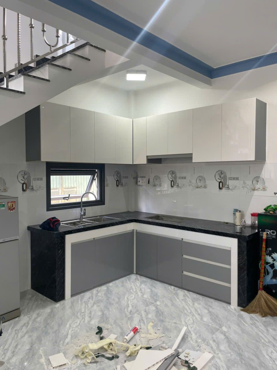 Thi công hoàn thiện tủ bếp 