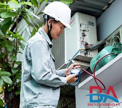 Dịch vụ thay gas máy lạnh