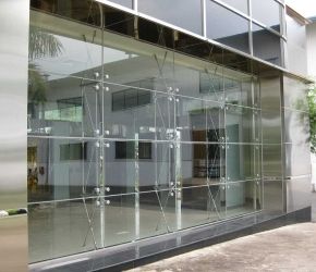 Cửa kính