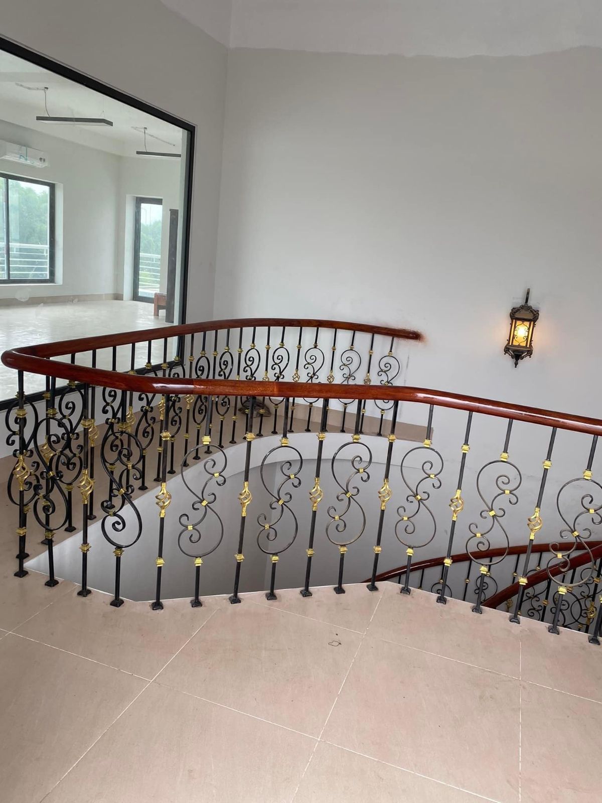 Lan can sắt mỹ thuật 