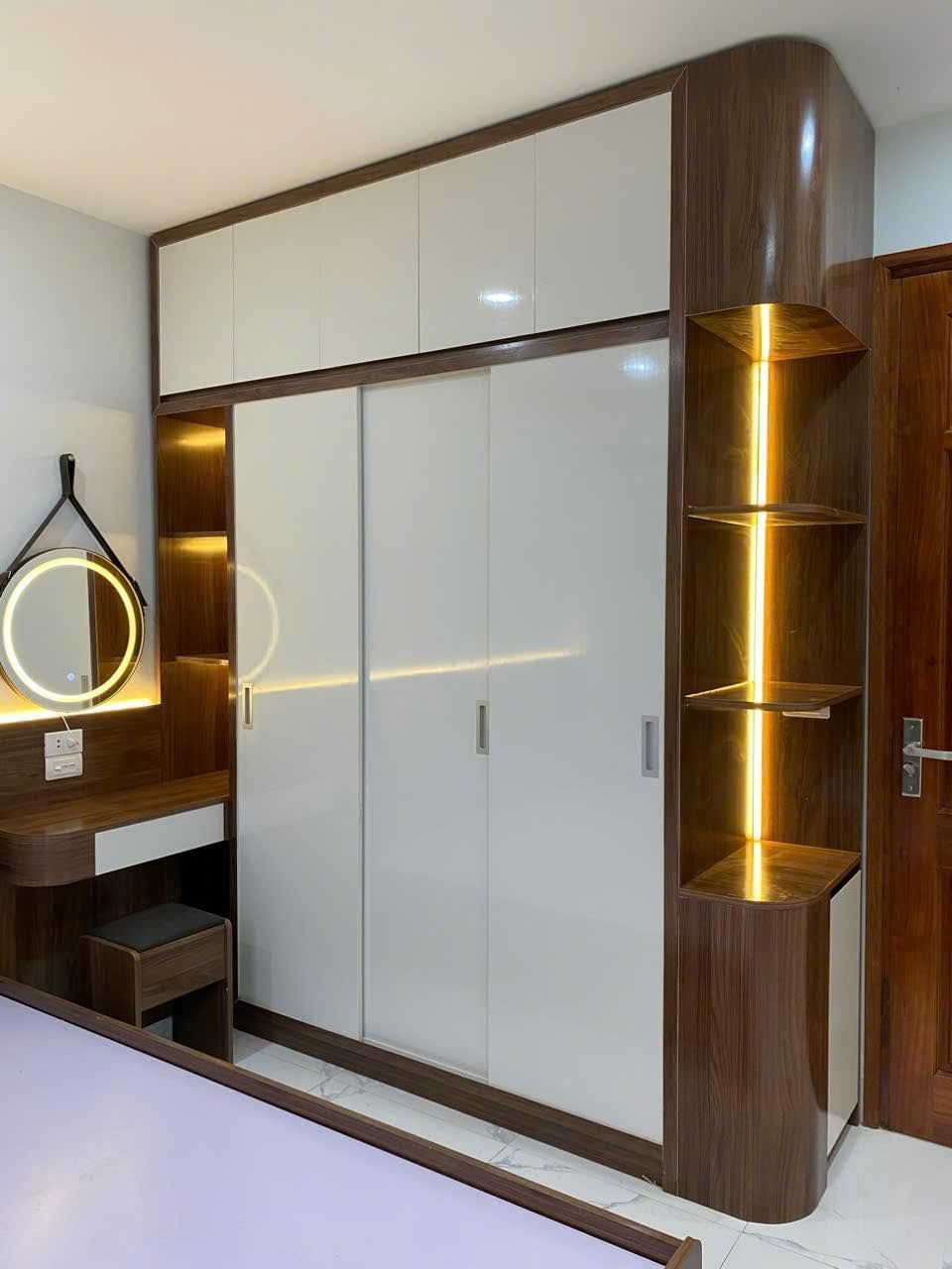 Tủ quần áo kết hợp với bàn trang điểm hiện đại