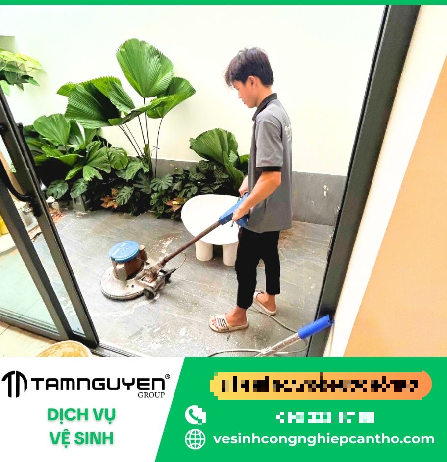 Đội ngũ vệ sinh sàn