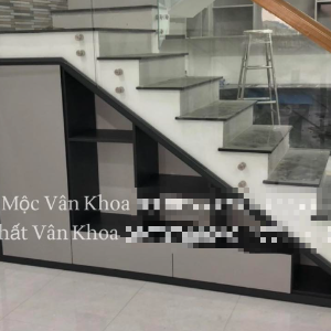 Kệ dưới gầm cầu thang 