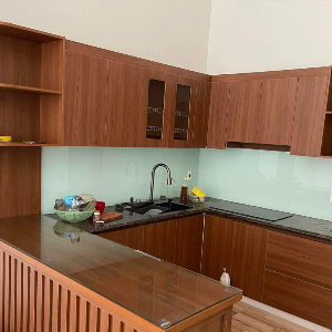Thi công tủ bếp gỗ công nghiệp