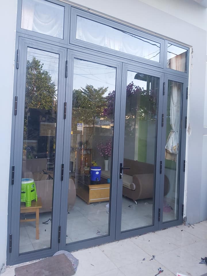 Lắp cửa nhôm xingfa 
