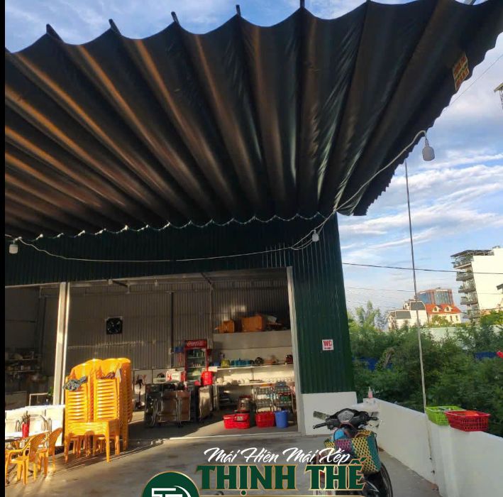 Thi công mái hiên xếp di dộng