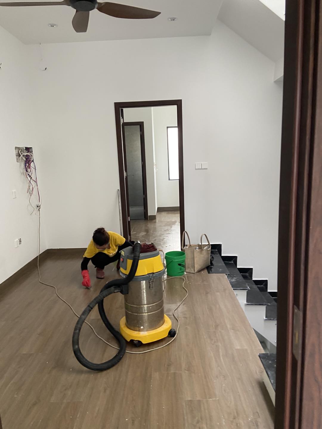Dịch vụ vệ sinh nhà ở 
