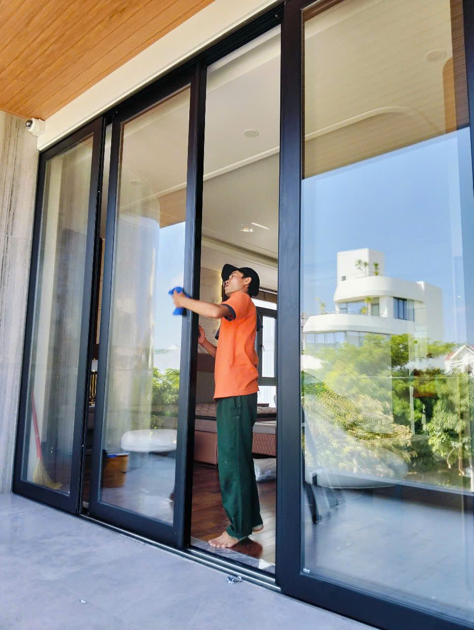 Dịch vụ vệ sinh nhà dân