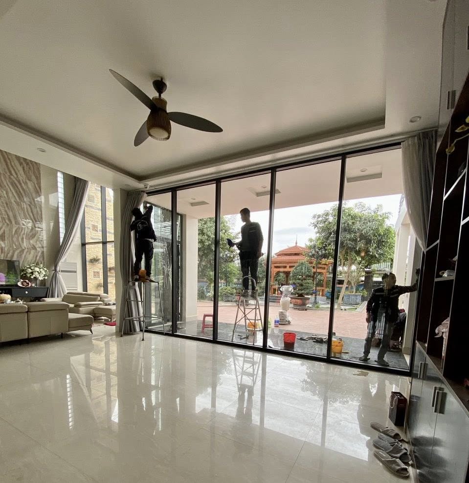Dịch vụ vệ sinh nhà ở 