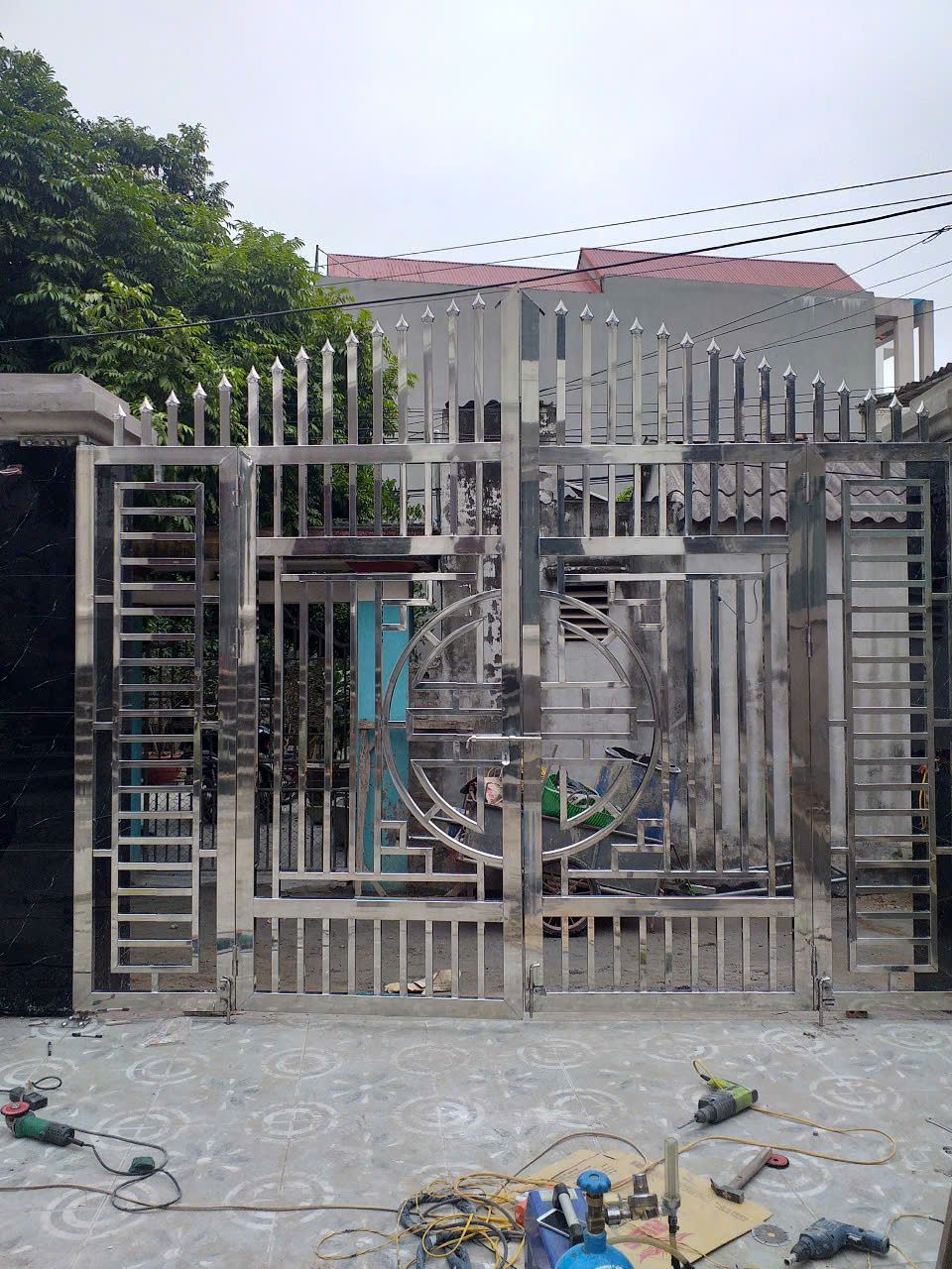 Cổng inox 