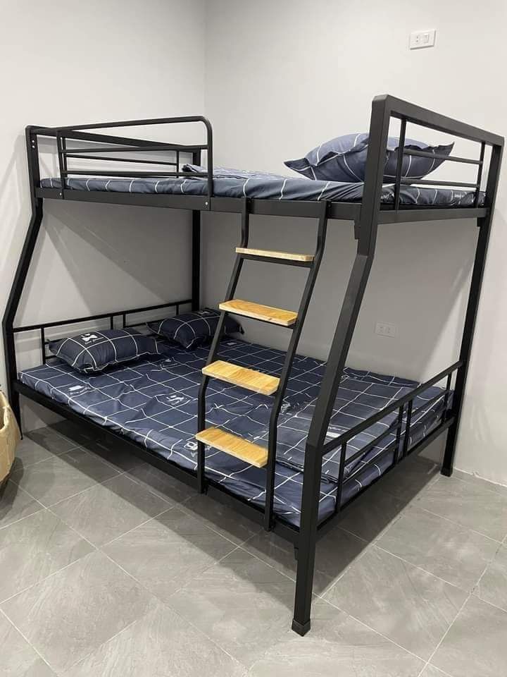 Thi công hoàn thiện giường ngủ sắt 