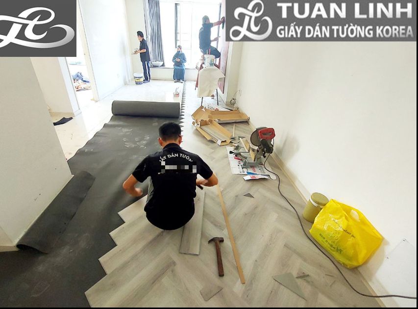 Thi công lát sàn gỗ công nghiệp
