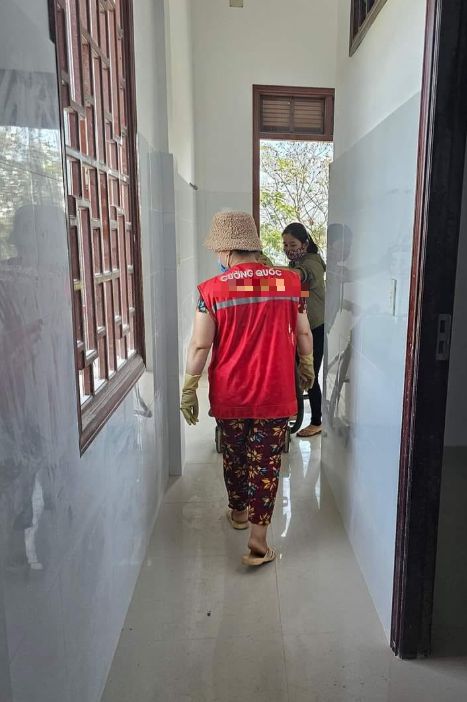 Đội ngũ nhân viên vệ sinh nhà 