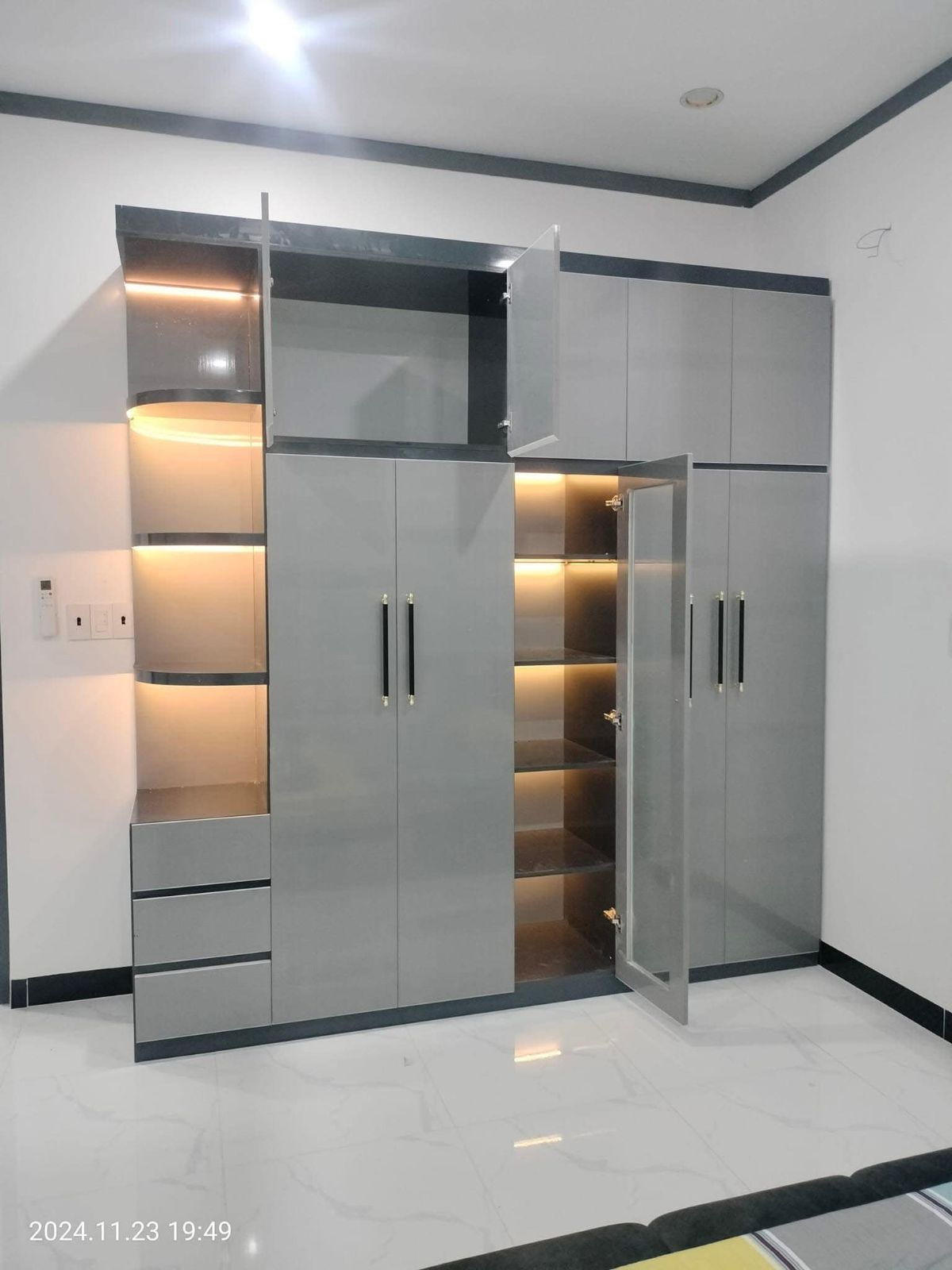 Tủ quần áo hiện đại